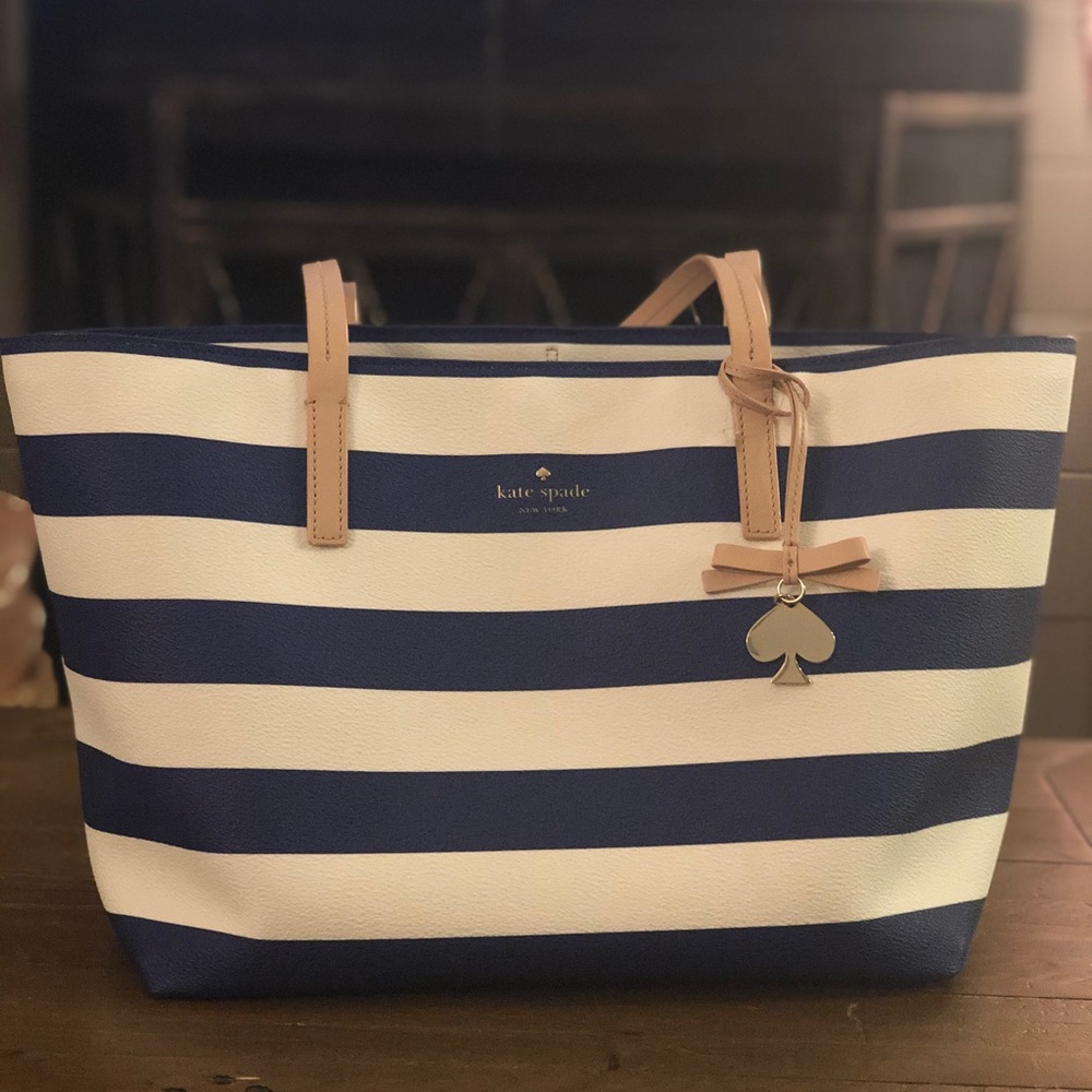 Kate Spade Hawthorne Lane tote. New with tags!